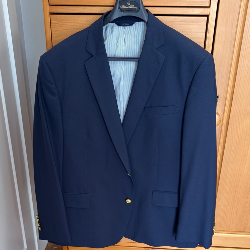 Brooks Brothers 48R Classic Navy Blazer